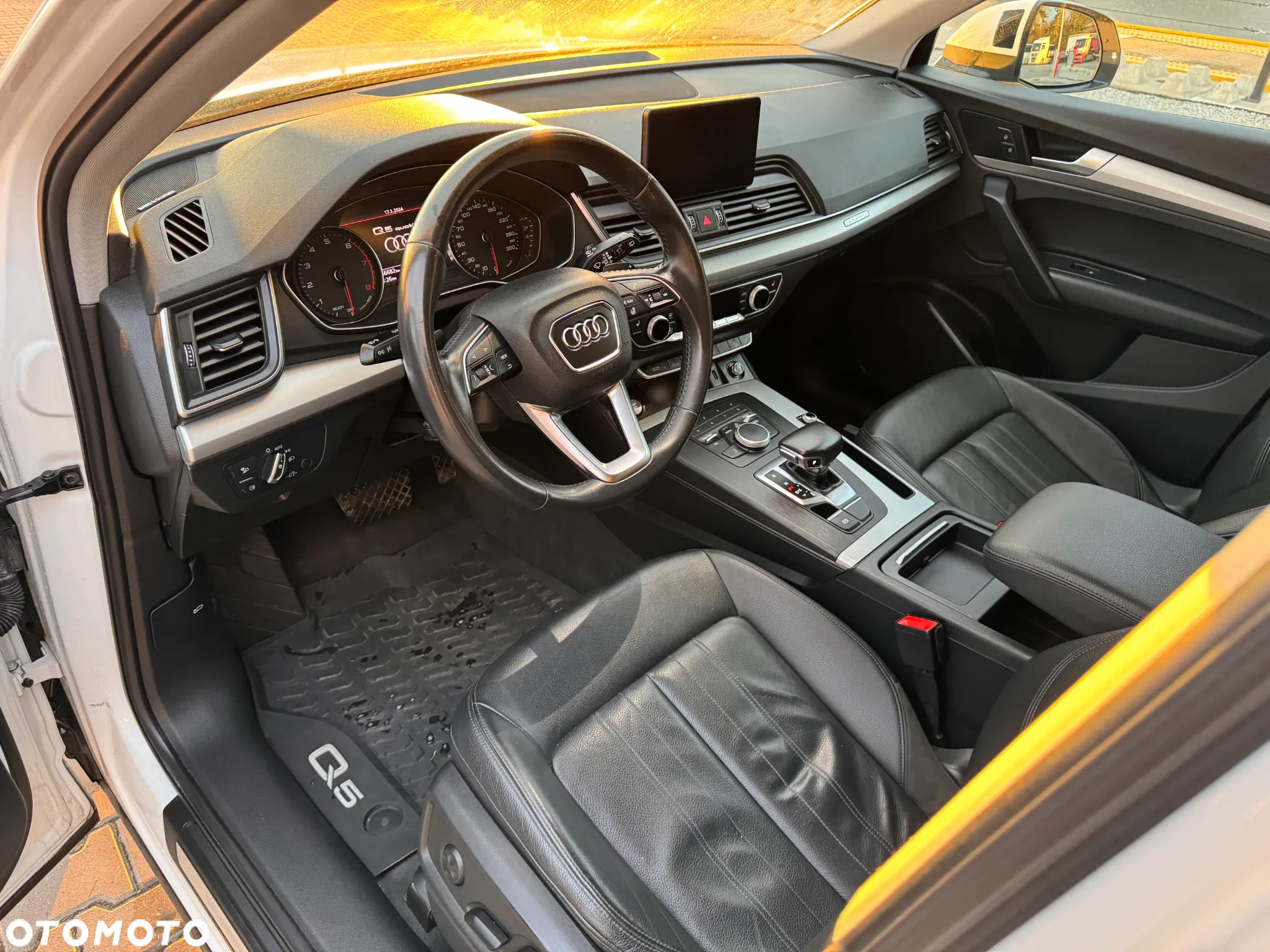 Audi Q5 - 2