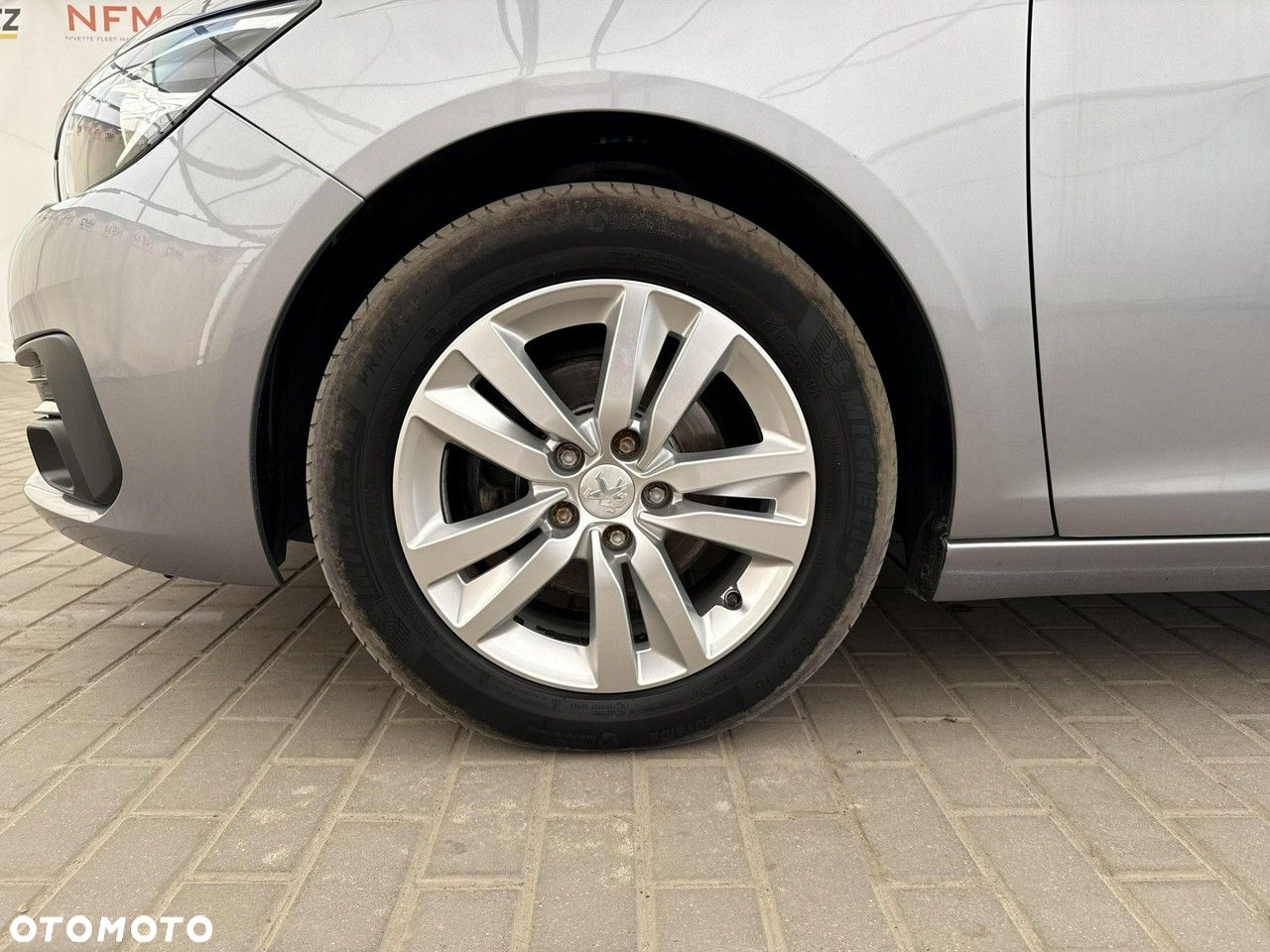 Peugeot 308 1.5 BlueHDi Active S&S - 20