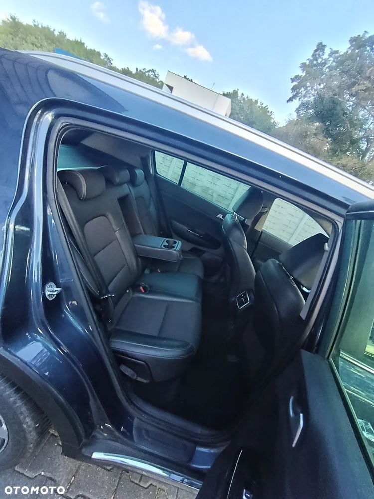 Kia Sportage 1.6 CRDI MHEV L 2WD DCT - 27