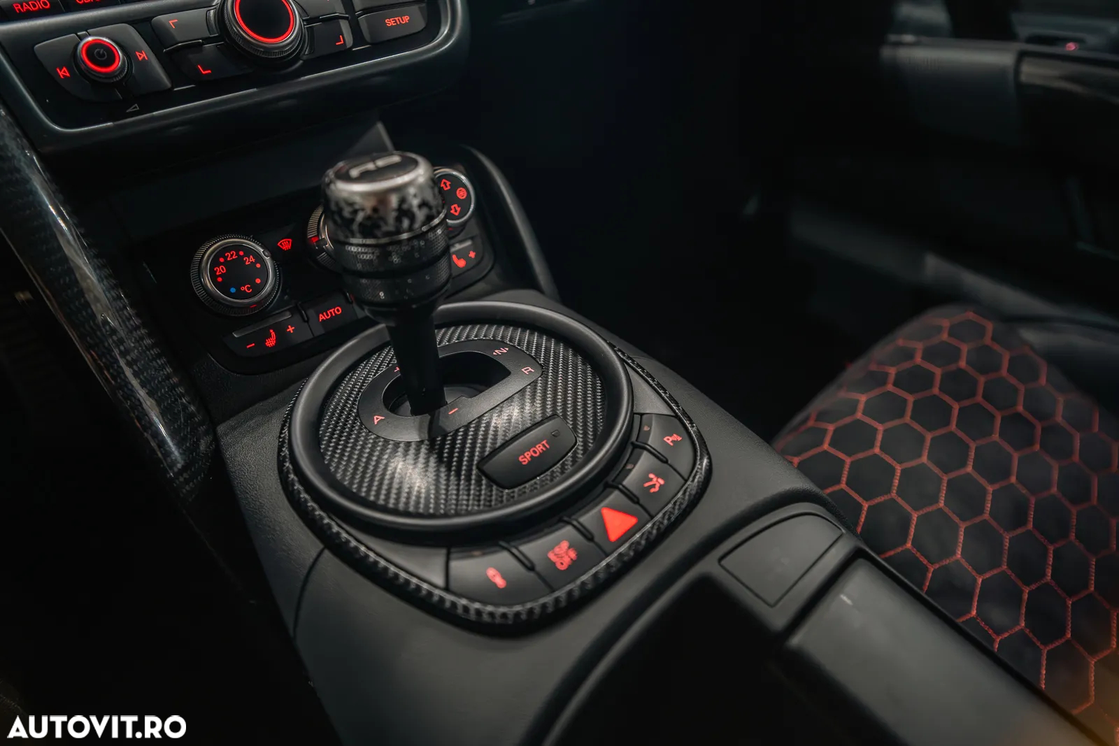 Audi R8 4.2 FSI Quattro - 24