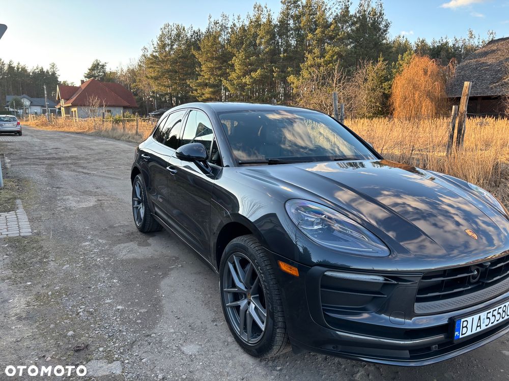 Porsche Macan Standard - 1