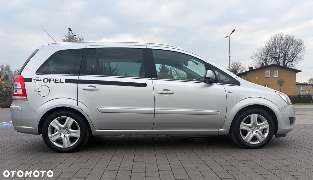 Opel Zafira 1.8 Enjoy - 17