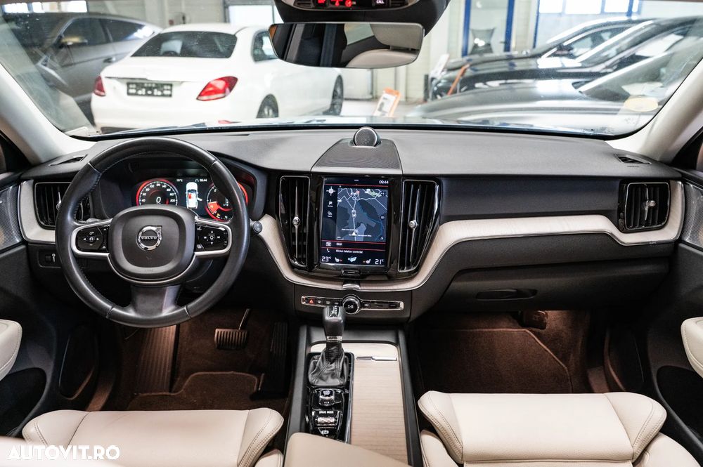 Volvo XC 60 D4 AWD Geartronic Inscription - 5