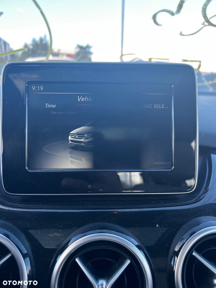 Mercedes-Benz Klasa B 250 4-Matic - 11