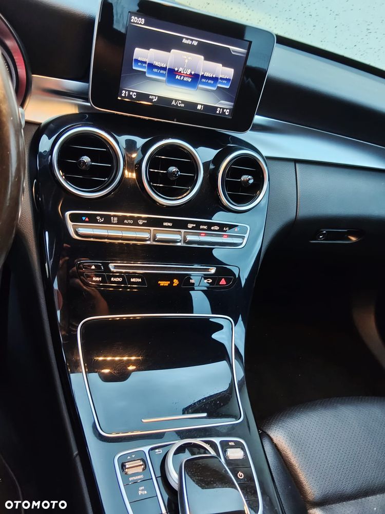 Mercedes-Benz Klasa C 180 (BlueTEC) d 7G-TRONIC Avantgarde - 16