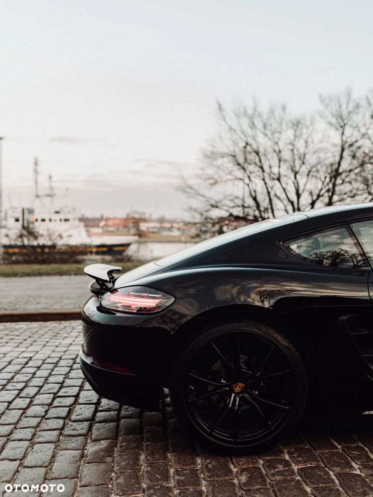 Porsche 718 Cayman GPF PDK - 15