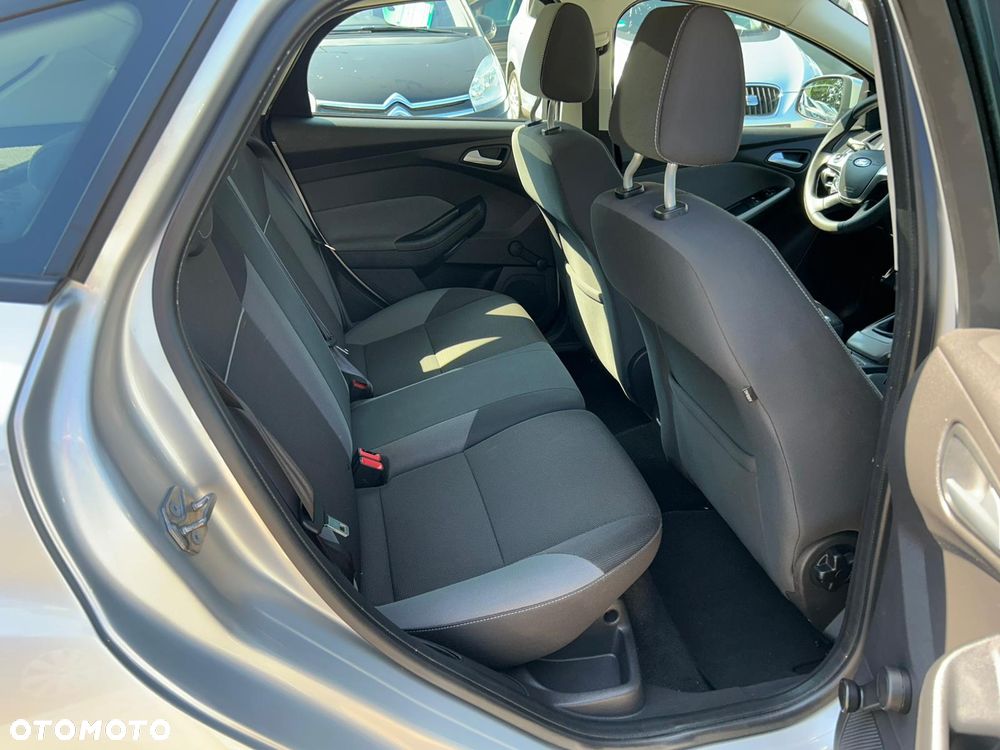 Ford Focus 1.0 EcoBoost 99g Trend - 21