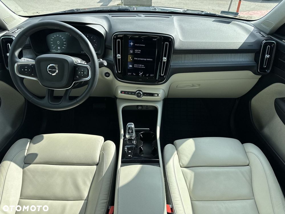 Volvo XC 40 - 14