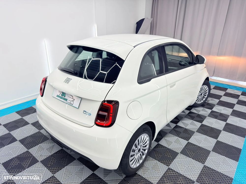 Fiat 500e Action - 9