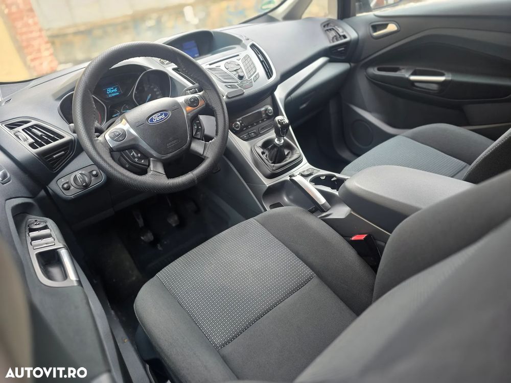Ford C-Max 2.0 TDCi DPF Titanium - 6