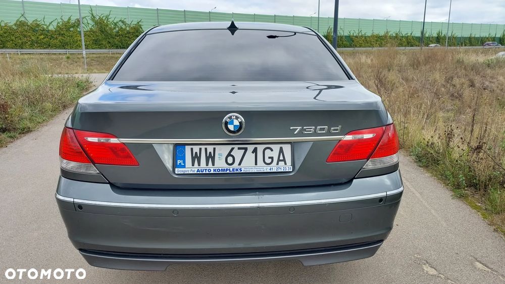 BMW Seria 7 730d - 8