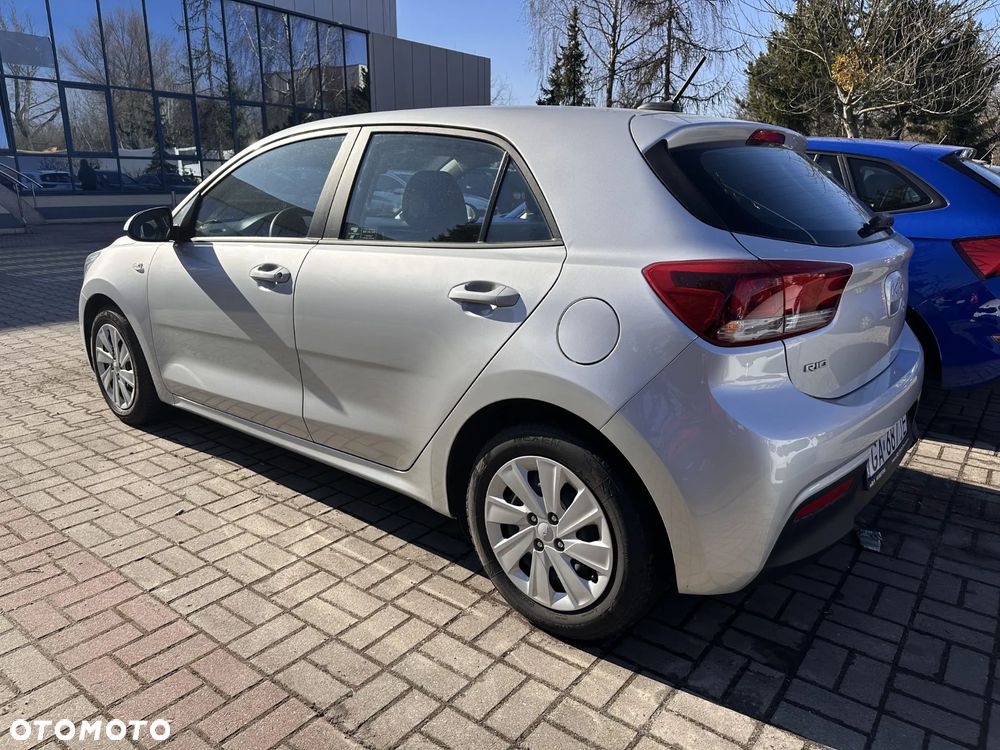Kia Rio 1.2 M - 3