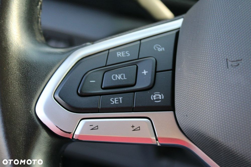 Volkswagen T-Cross - 21