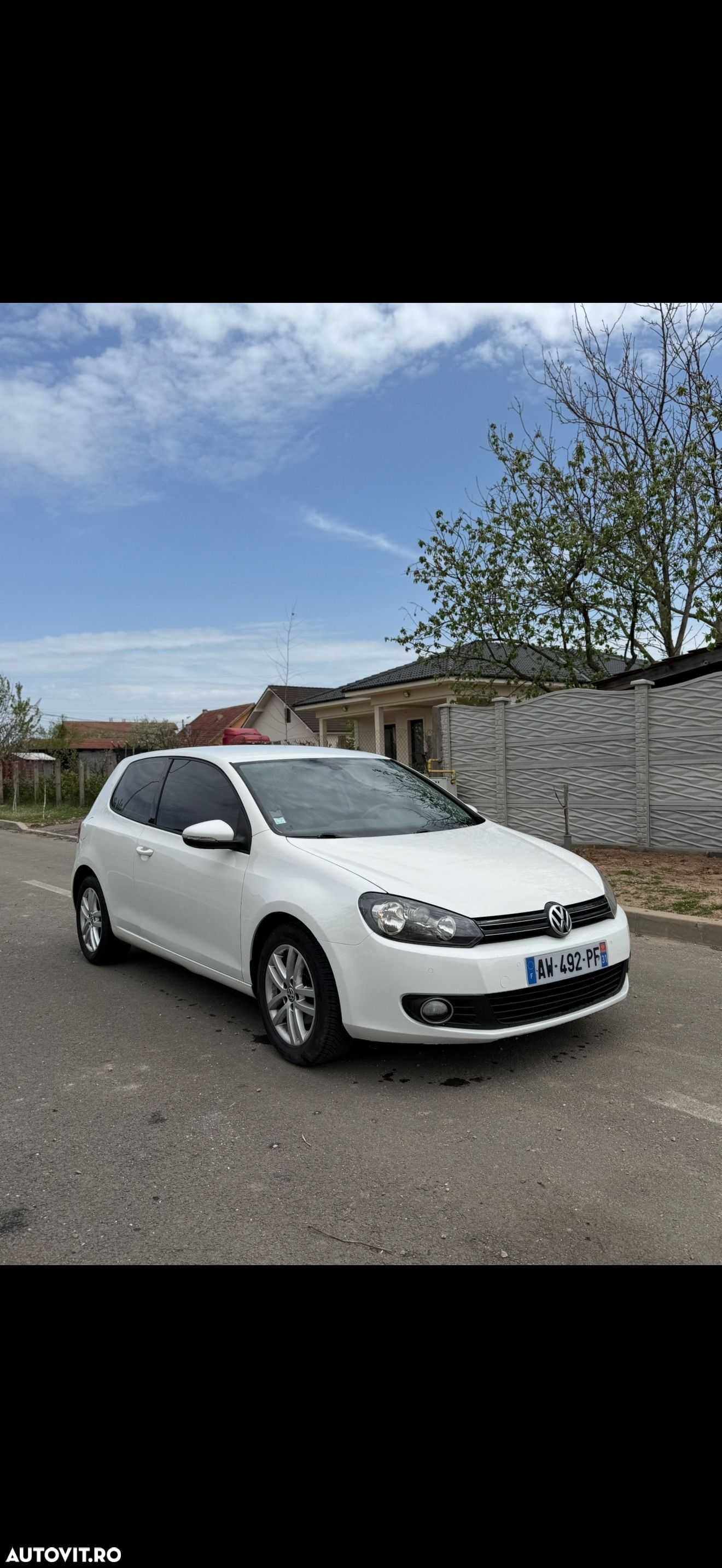 Volkswagen Golf 1.6 TDI (BlueMotion Technology) Comfortline - 1