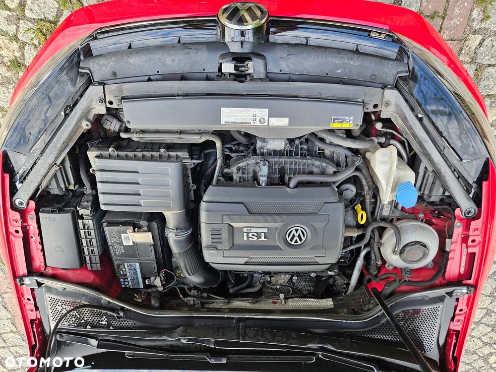 Volkswagen Golf - 5