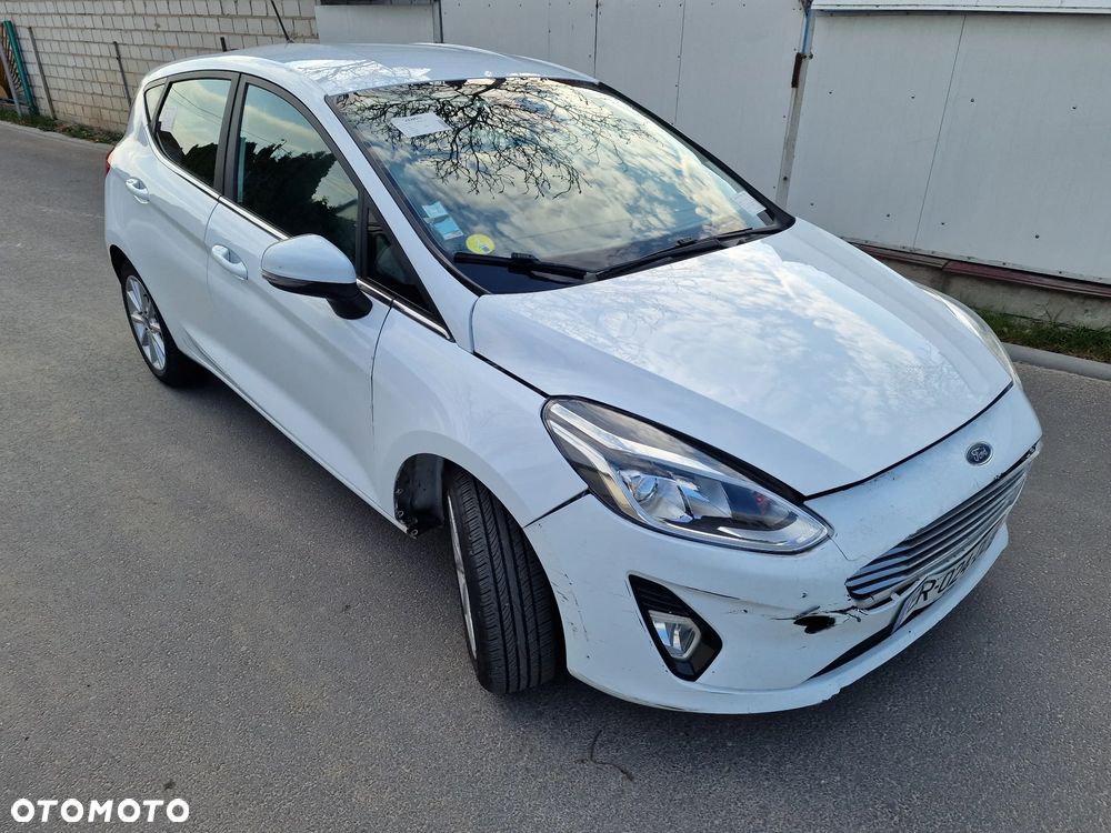 Ford Fiesta - 15