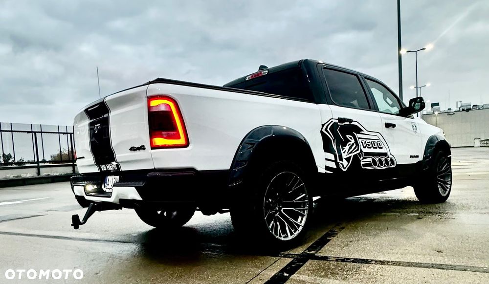 Dodge RAM 5.7 4x4 - 9