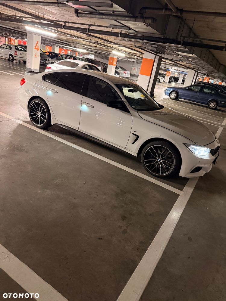 BMW Seria 4 428i xDrive M Sport - 3