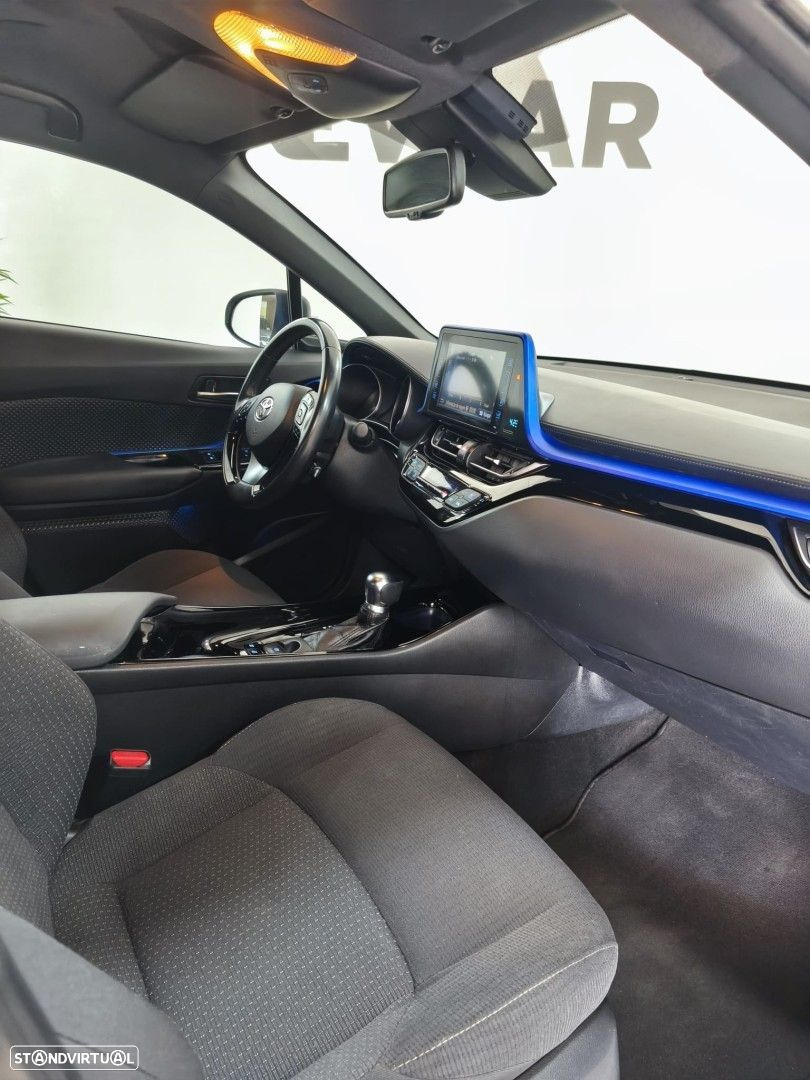 Toyota C-HR 1.8 HSD Exclusive+P.Luxury - 22