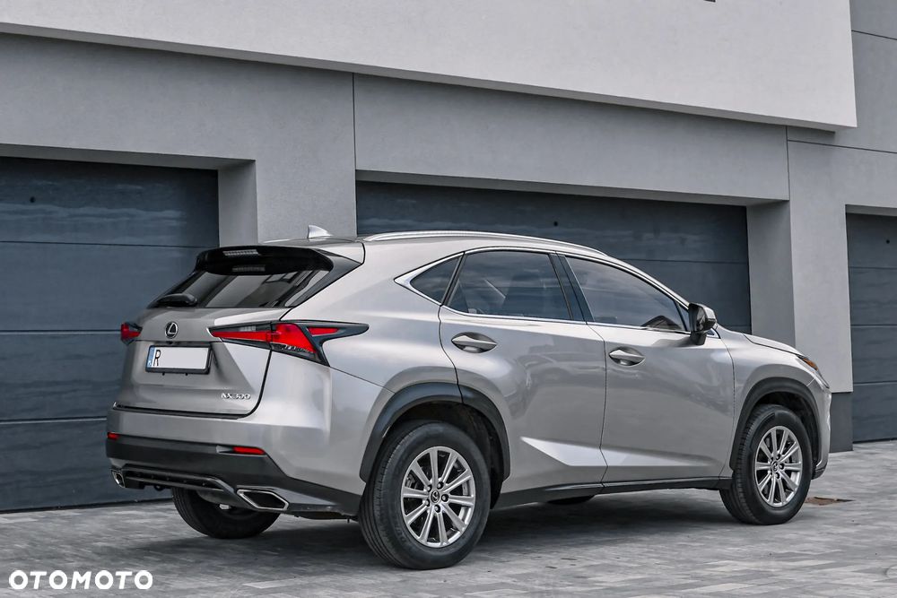 Lexus NX 300 Elegance 2WD - 4