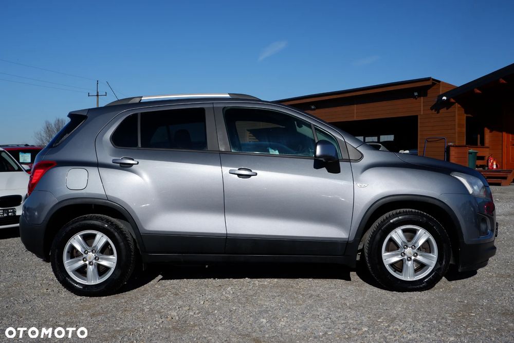 Chevrolet Trax 1.6 LS - 30