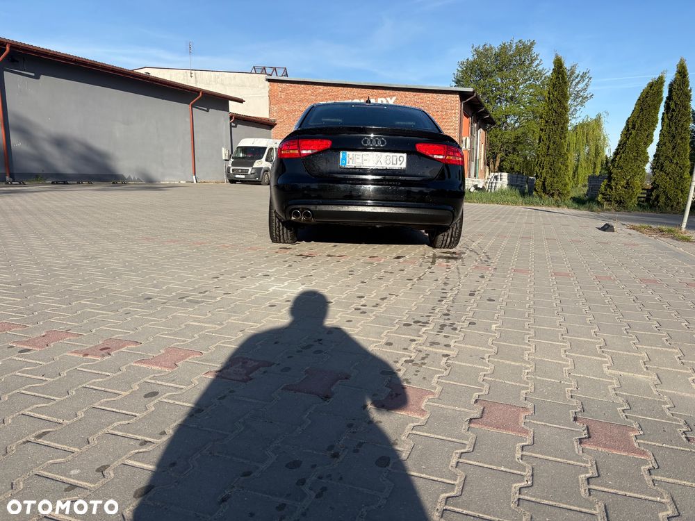 Audi A4 Limousine 2.0 TDI DPF clean diesel multitronic S line Sportpaket - 15