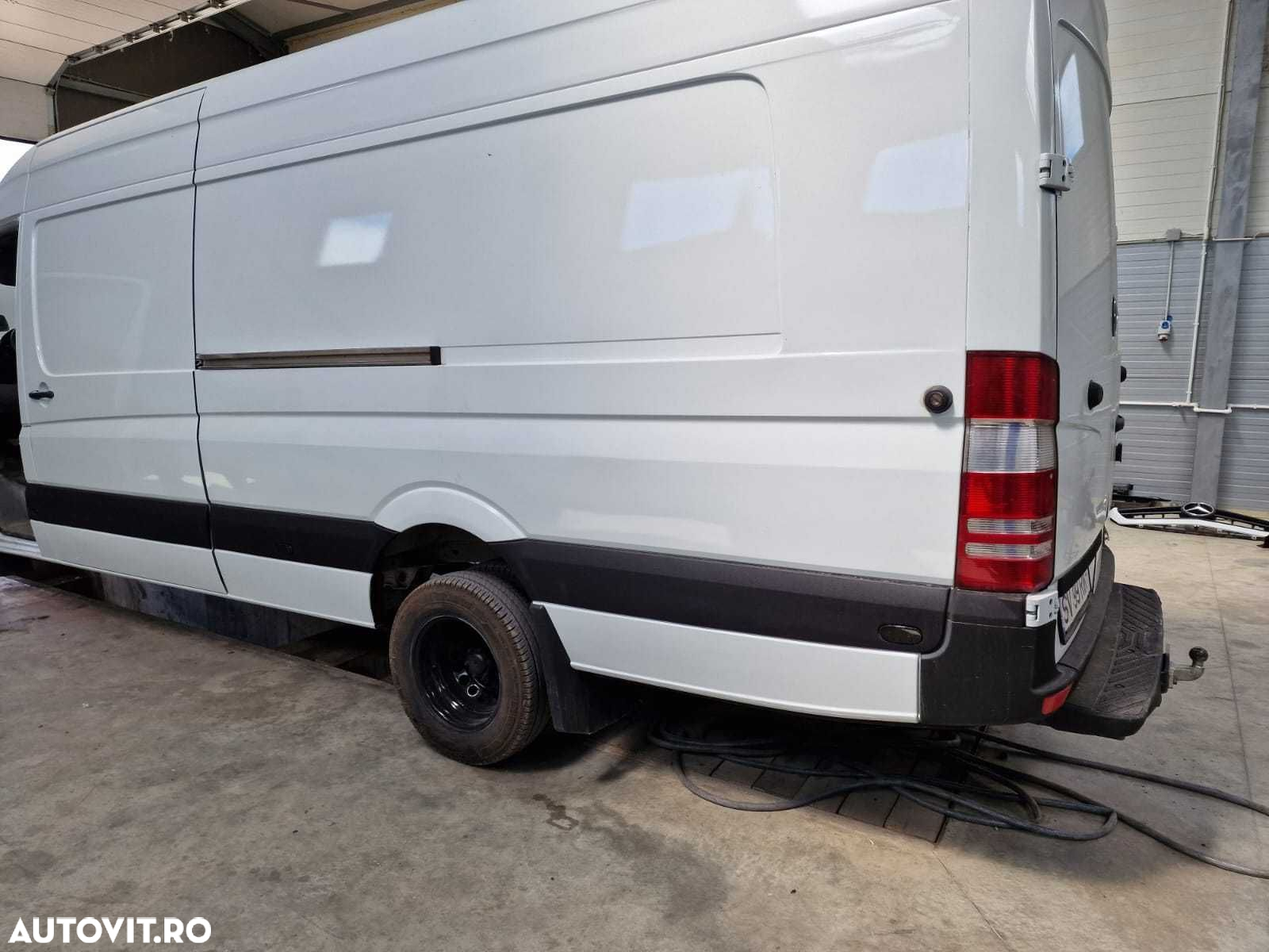 Set Bandouri Mercedes Sprinter W906 - 2