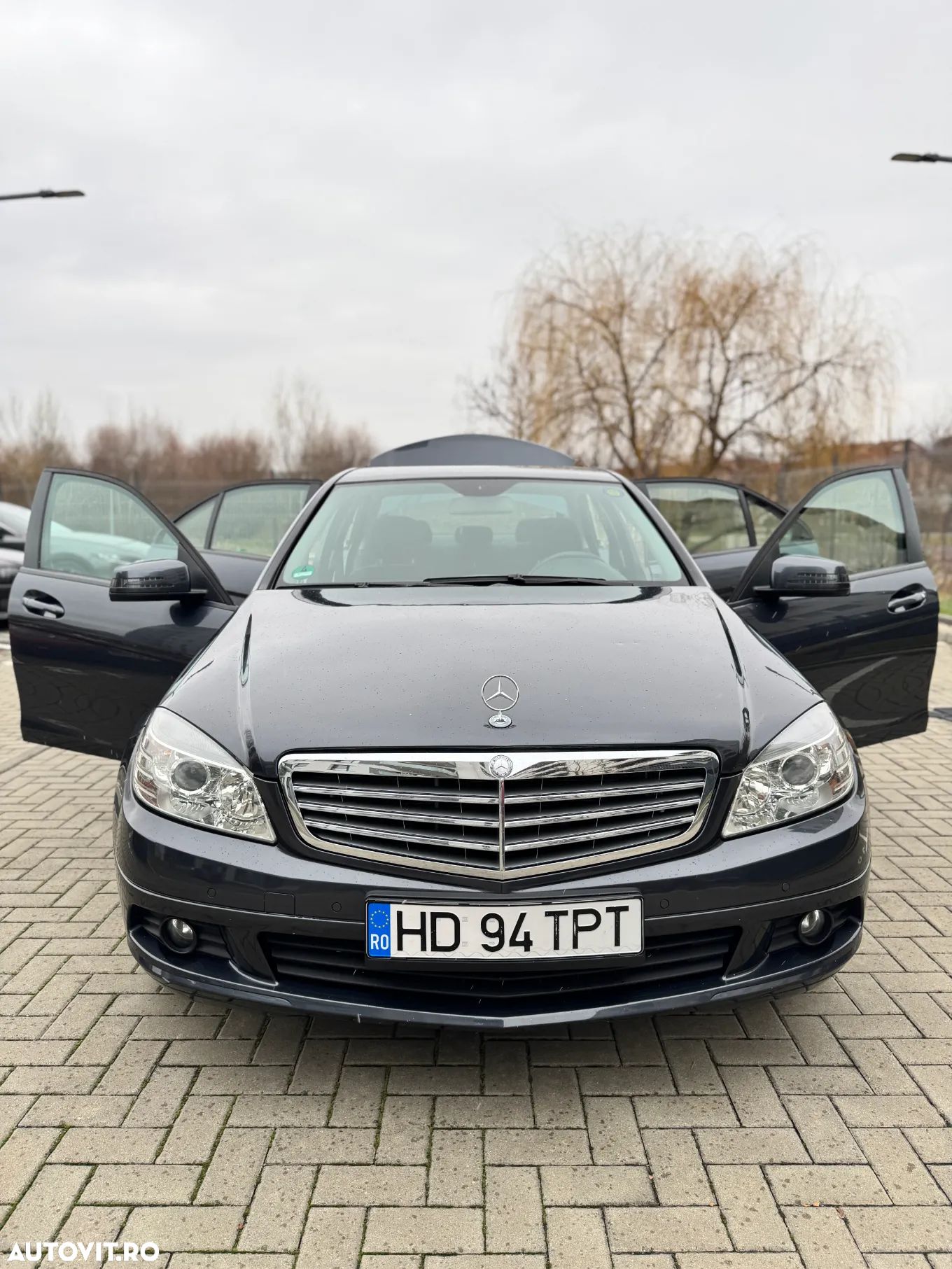 Mercedes-Benz C - 1