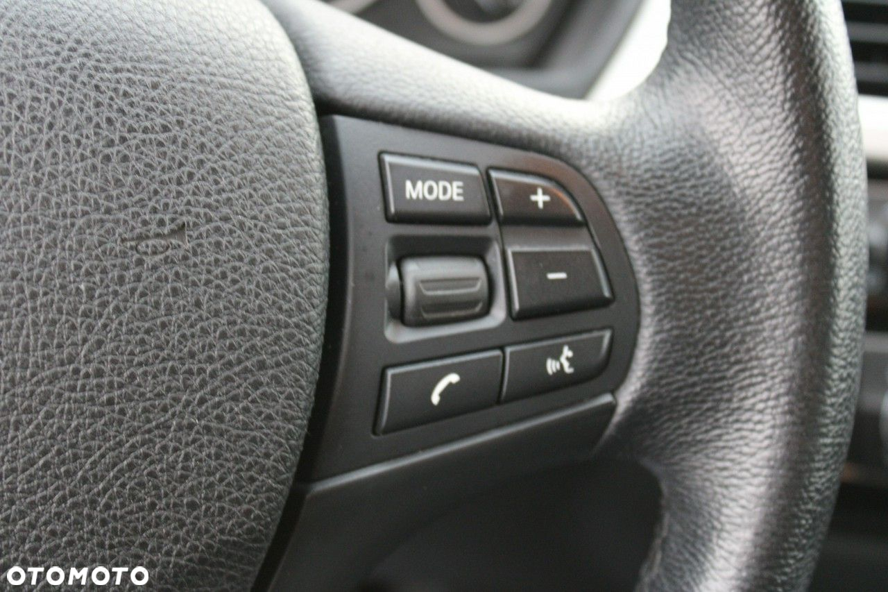 BMW Seria 3 - 18