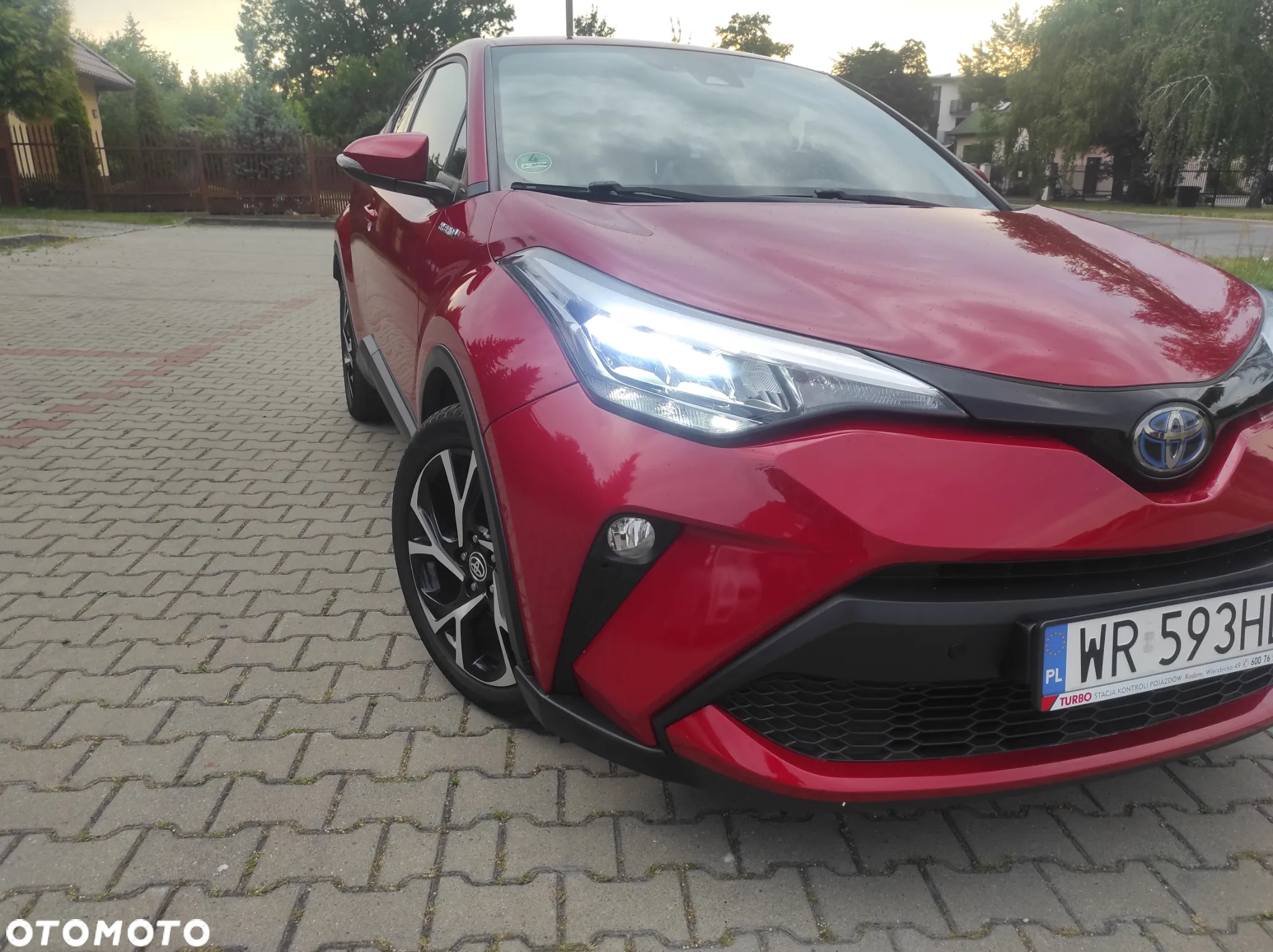 Toyota C-HR 1.8 Hybrid Comfort - 4