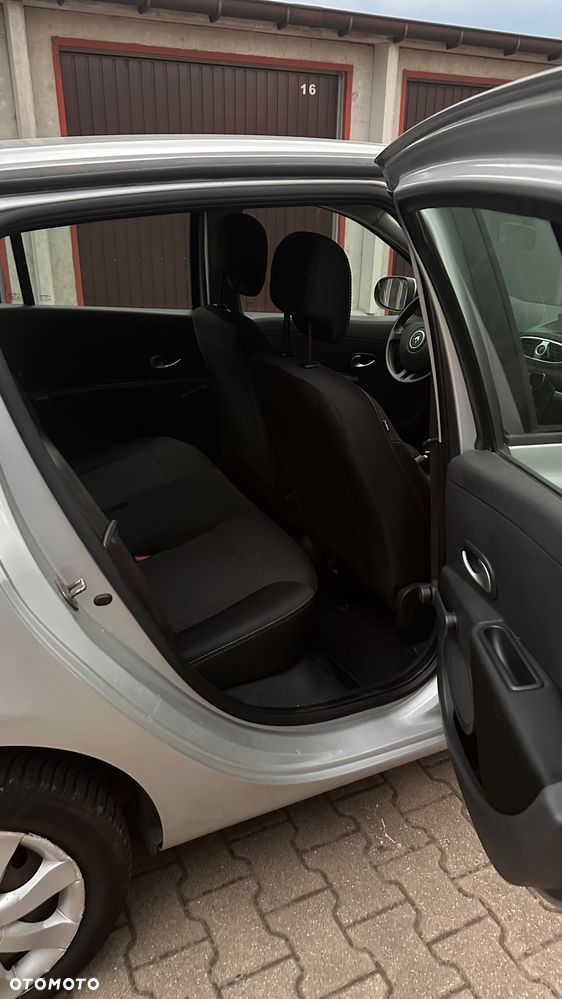 Renault Clio 1.2 16V TCE Alize - 18