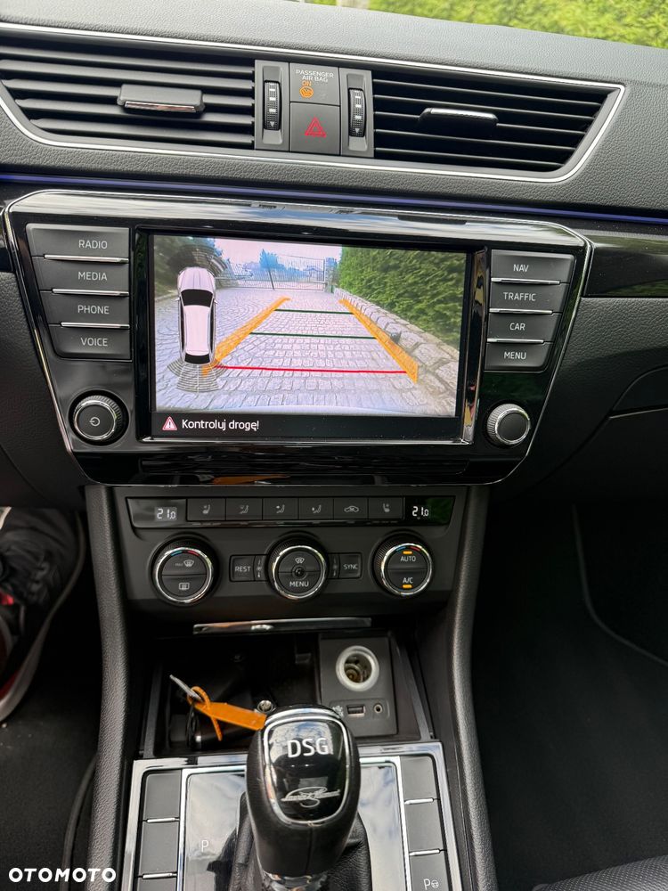 Skoda Superb 2.0 TSI 4x4 L&K DSG - 30