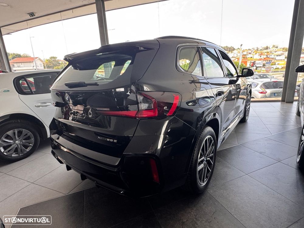 BMW X1 xDrive25e Aut. M Sport Pack — fotografia 11