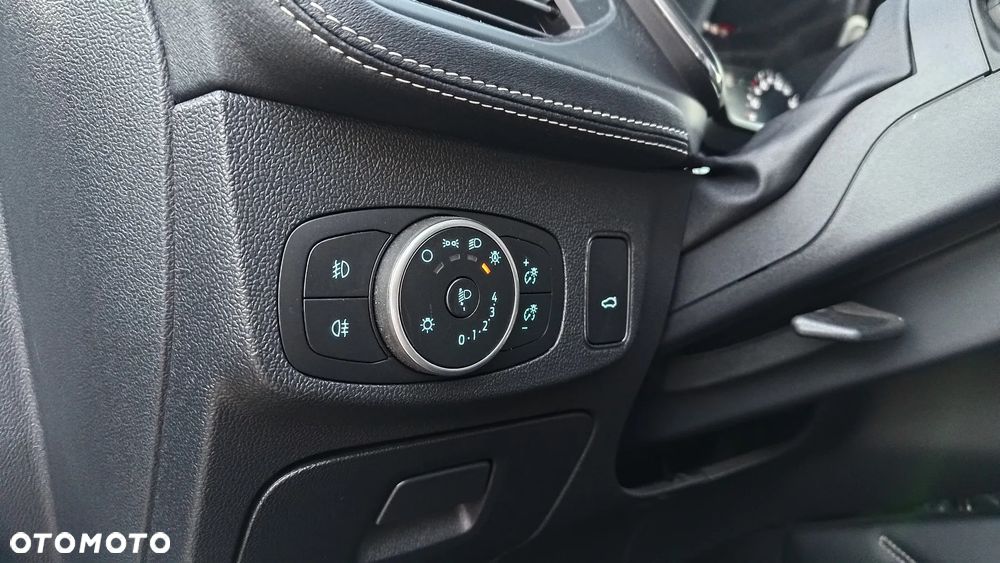Ford Focus 2.0 EcoBlue Vignale - 11