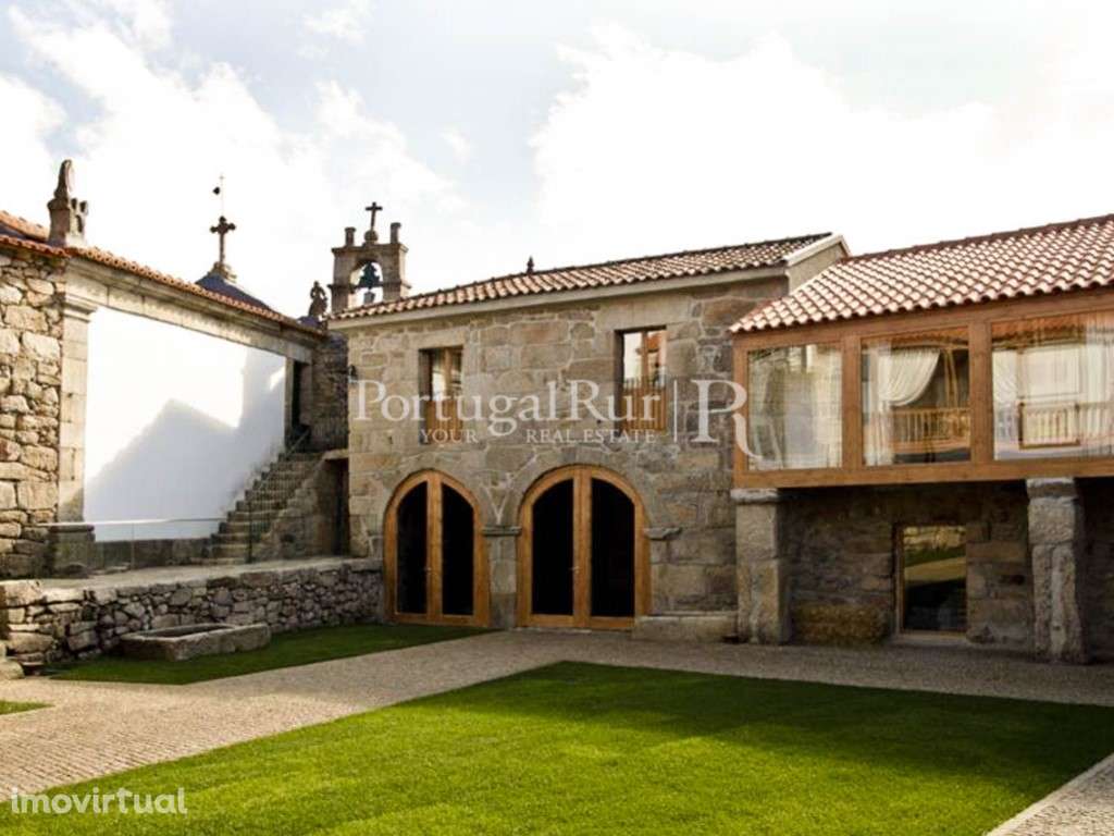 Solar do sec. XVIII a funcionar como Turismo Rural - Grande imagem: 2/42