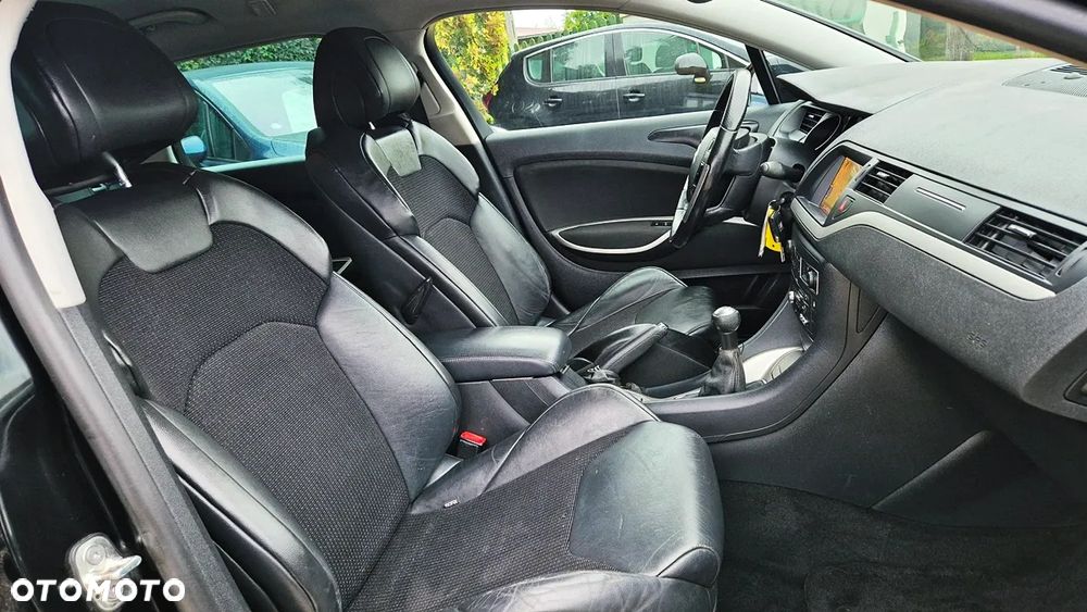 Citroën C5 Tourer 1.8 16V Style - 38