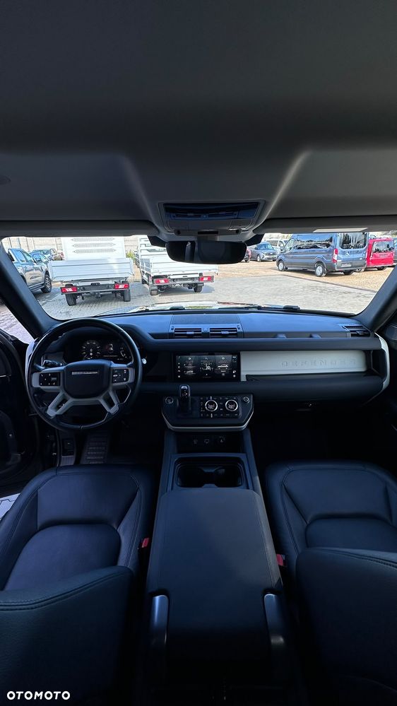 Land Rover Defender 3.0 D200 mHEV S - 3