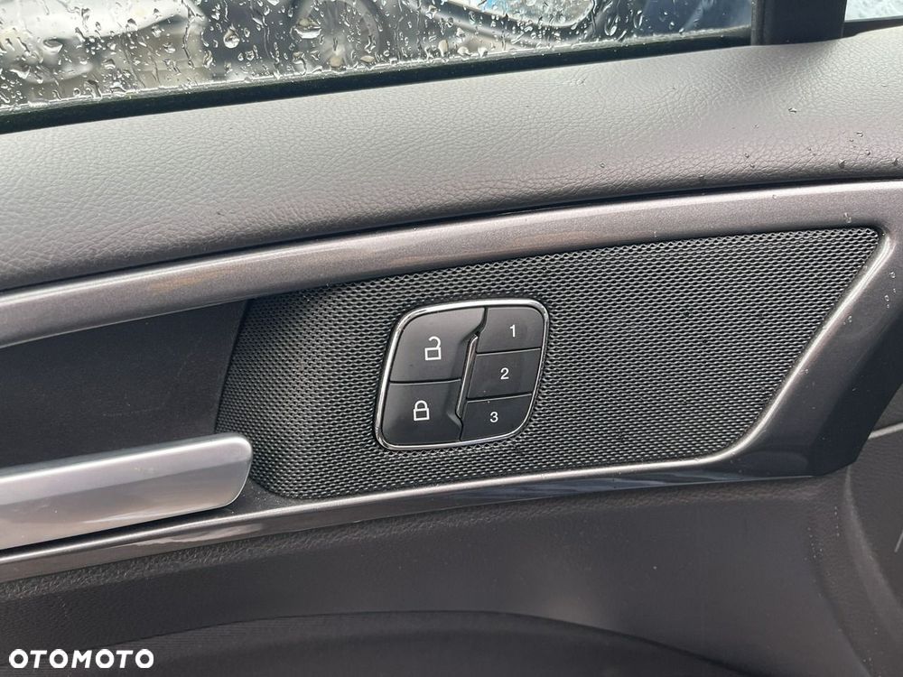 Ford Mondeo 2.0 EcoBlue Trend - 13