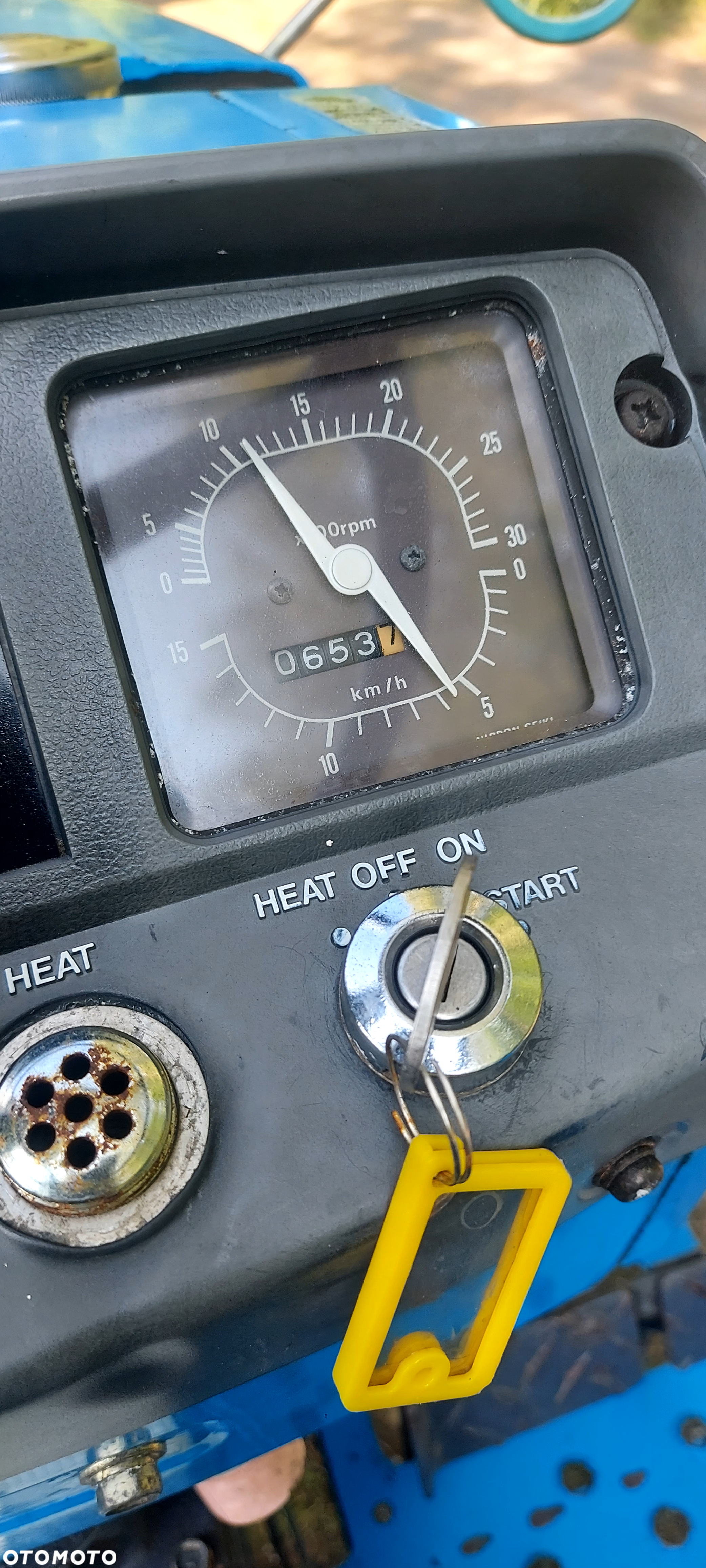 Mitsubishi MT1601 - 12