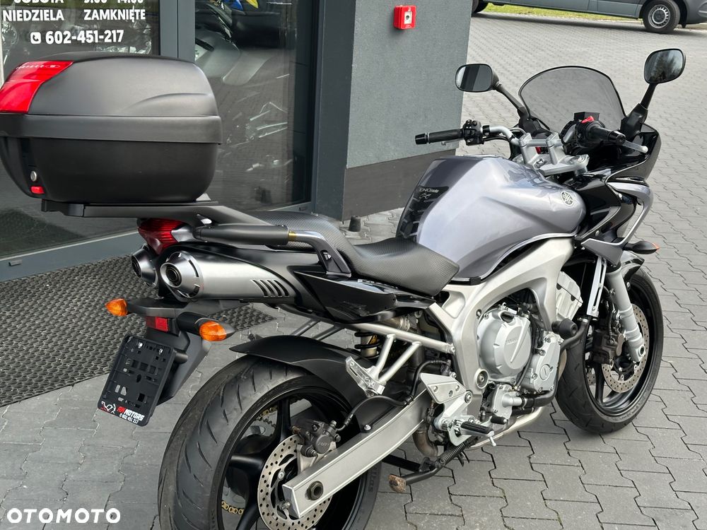 Yamaha FZ6 - 5