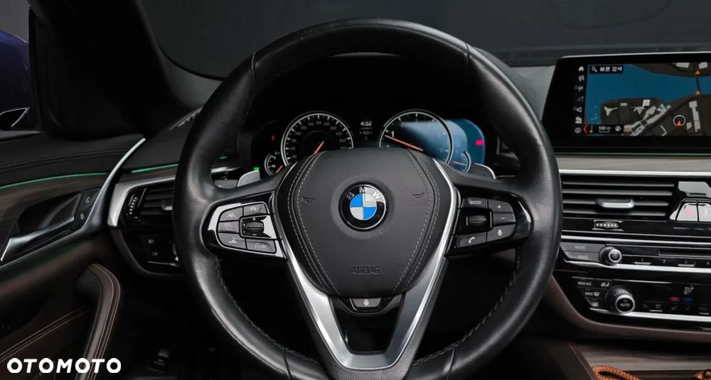 BMW Seria 5 530i M Sport Edition - 13