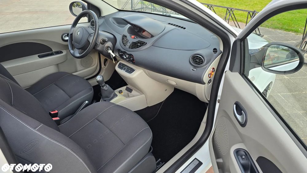 Renault Twingo - 10