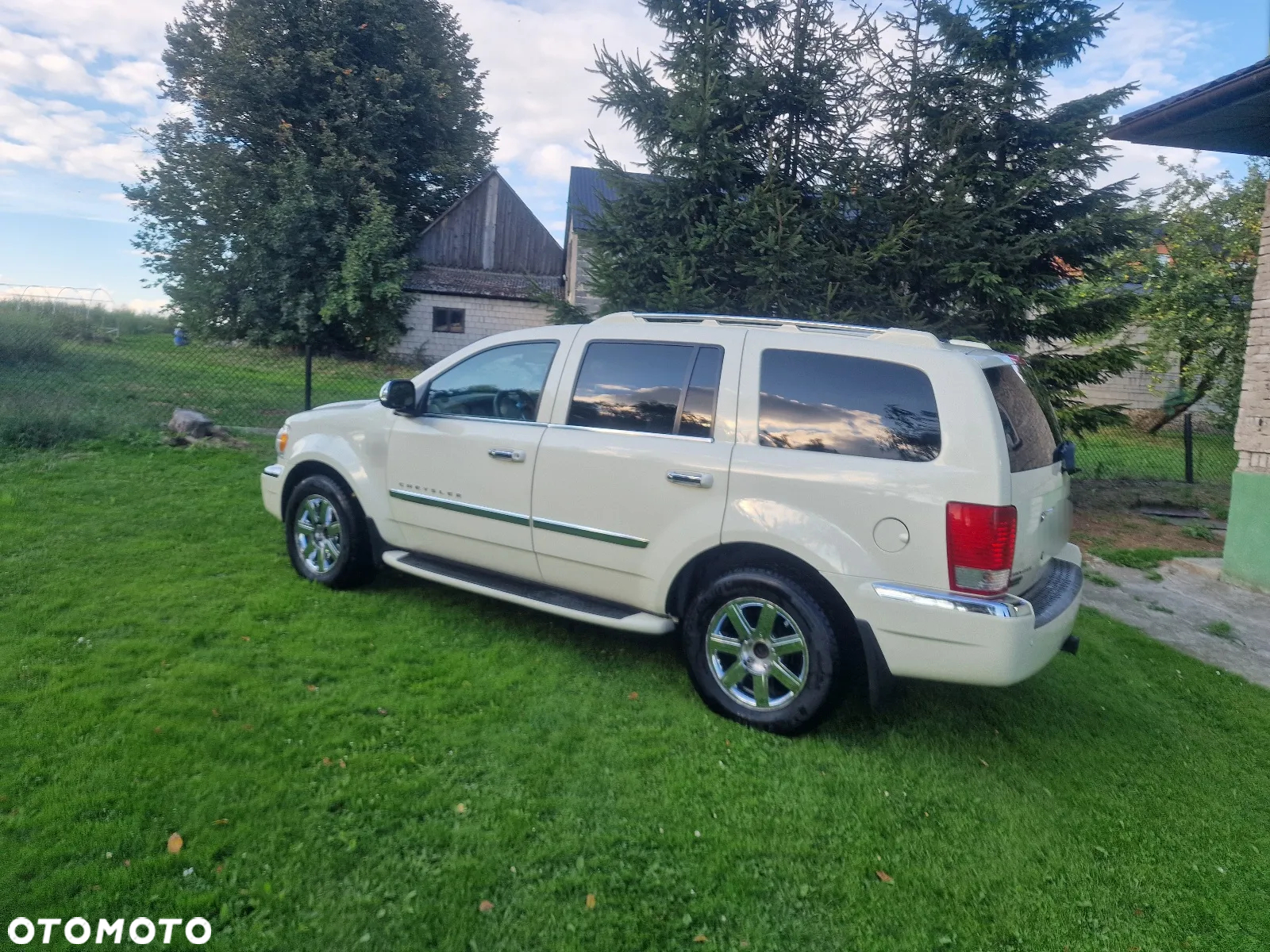 Chrysler Aspen 5.7 Hybrid Limited AWD - 11