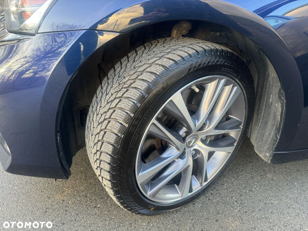 Lexus IS 200t / 300 Elegance - 15