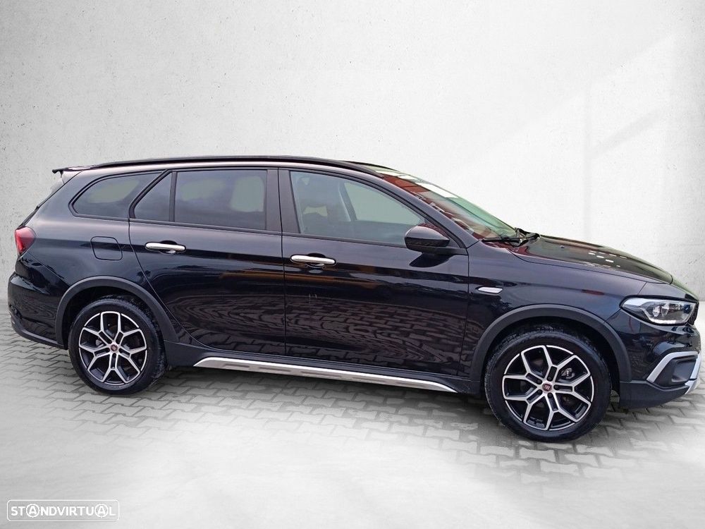 Fiat Tipo Station Wagon Cross 1.0 GSE T3 Cross - 4