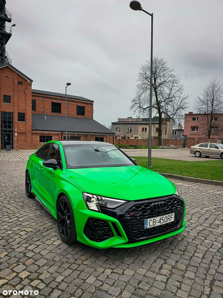 Audi RS3 Limousine - 9