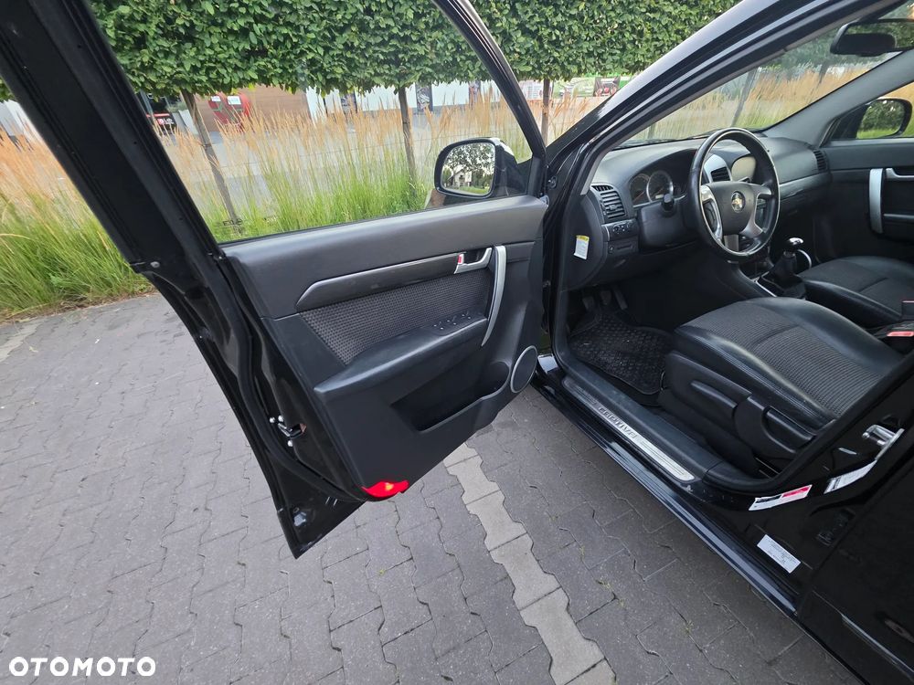 Chevrolet Captiva 2.4 4WD 7 Sitzer LT - 20
