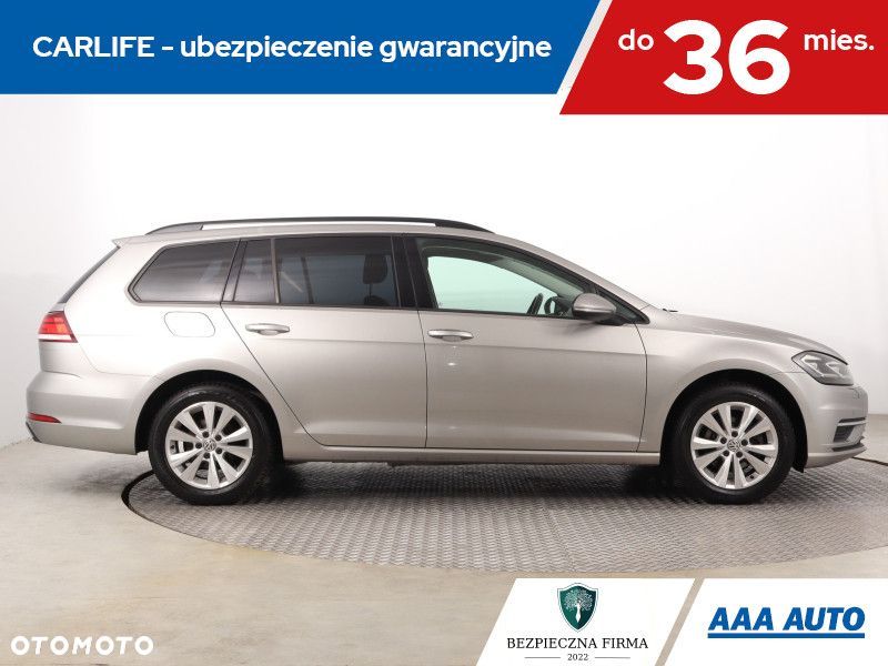 Volkswagen Golf Variant - 8