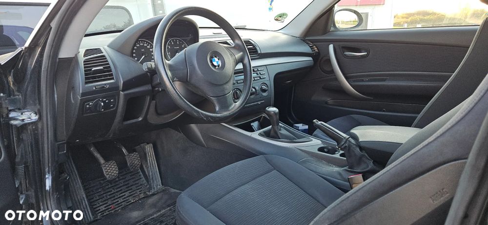 BMW Seria 1 118i - 6