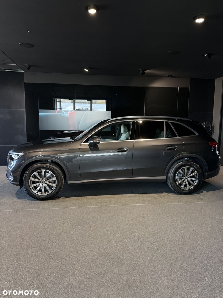 Mercedes-Benz GLC 200 d mHEV 4-Matic Avantgarde - 7